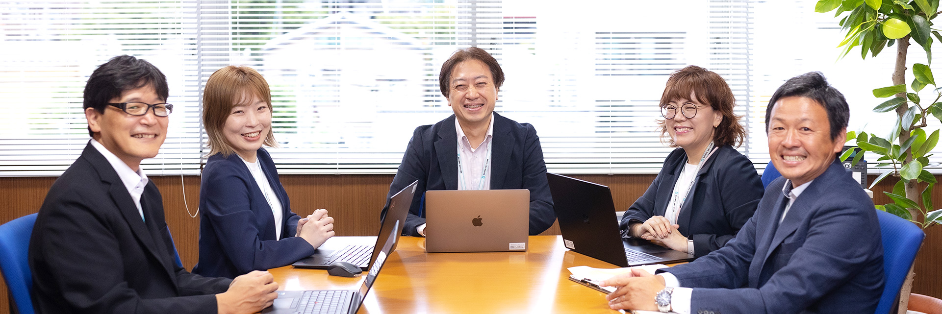 部門を超えた連携で、会社のブランディングに挑戦